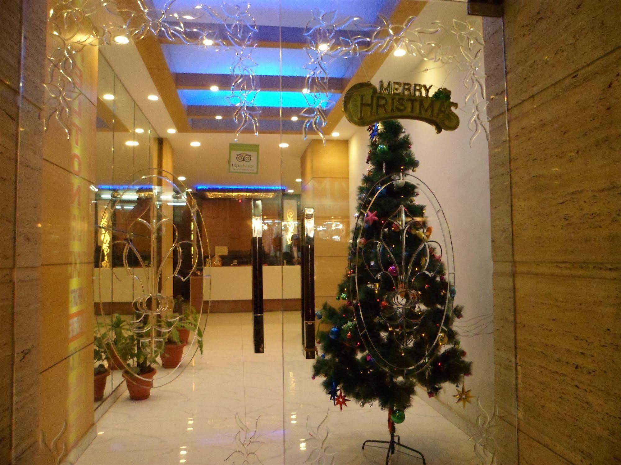 Hotel Shelton New Delhi Bagian luar foto